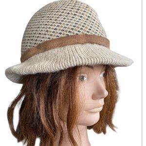 Vintage Hansen knit bucket hat from the 1970’s made in USA  Vgt winter hat